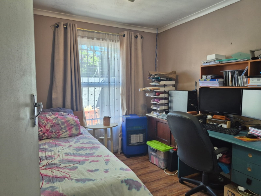 3 Bedroom Property for Sale in Belgravia Western Cape